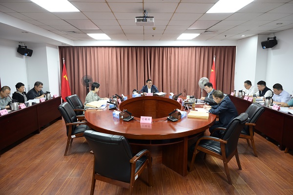 夏清平主持召开管理局党工委2025年第八次会议